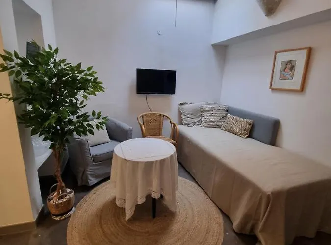 דירה Town House With Roof Terrace - Old Town *