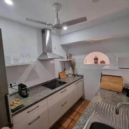 Town House With Roof Terrace - Old Town Μαρμπέλλα